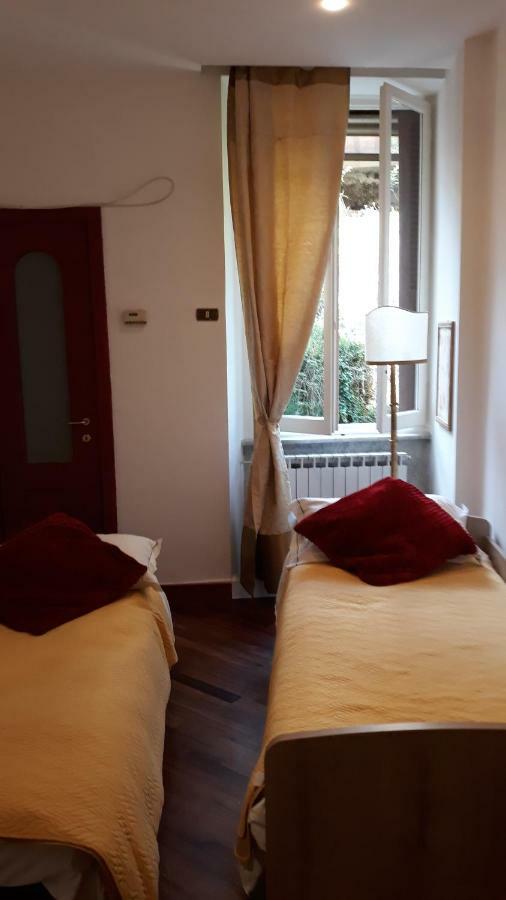 Florian Apartment ลาสเปเซีย ภายนอก รูปภาพ